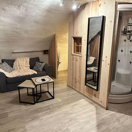 Meilhaud Nuit Romantique Avec Spa Privatif מראה חיצוני תמונה